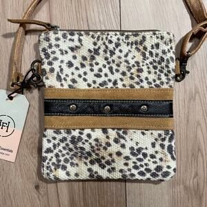 Hopofly Bags Upcycled Crossbody Travel Purse New